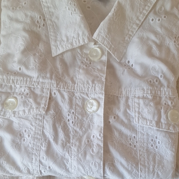 Koret White Eyelet Jean Jacket - Picture 11 of 13
